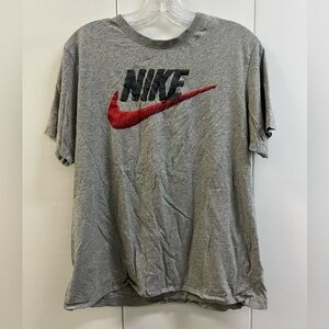 Excellent Condition Nike Short Sleeve Crew Neck Shirt